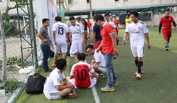 Tưng bừng khai mạc giải bóng đá MATBAO CUP 2018 19